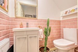 WC- click for photo gallery